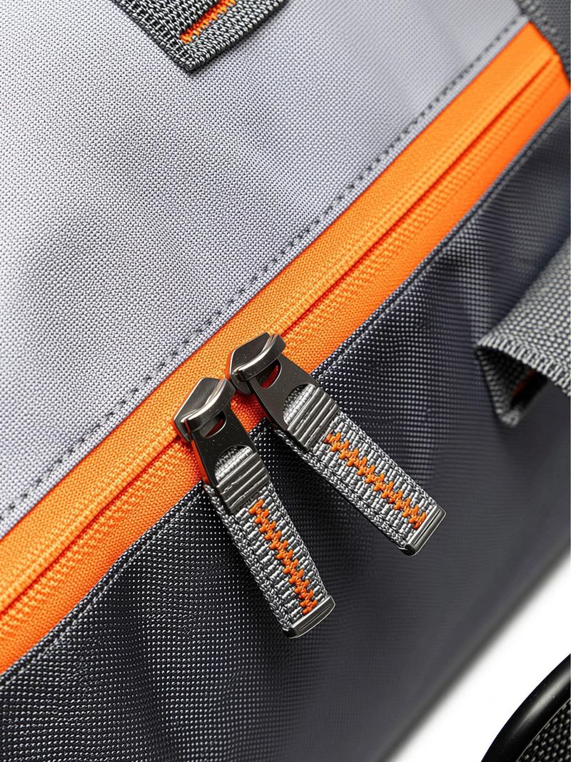 MONVELLI 30L Gym Duffel Bag - Grey - Image 5