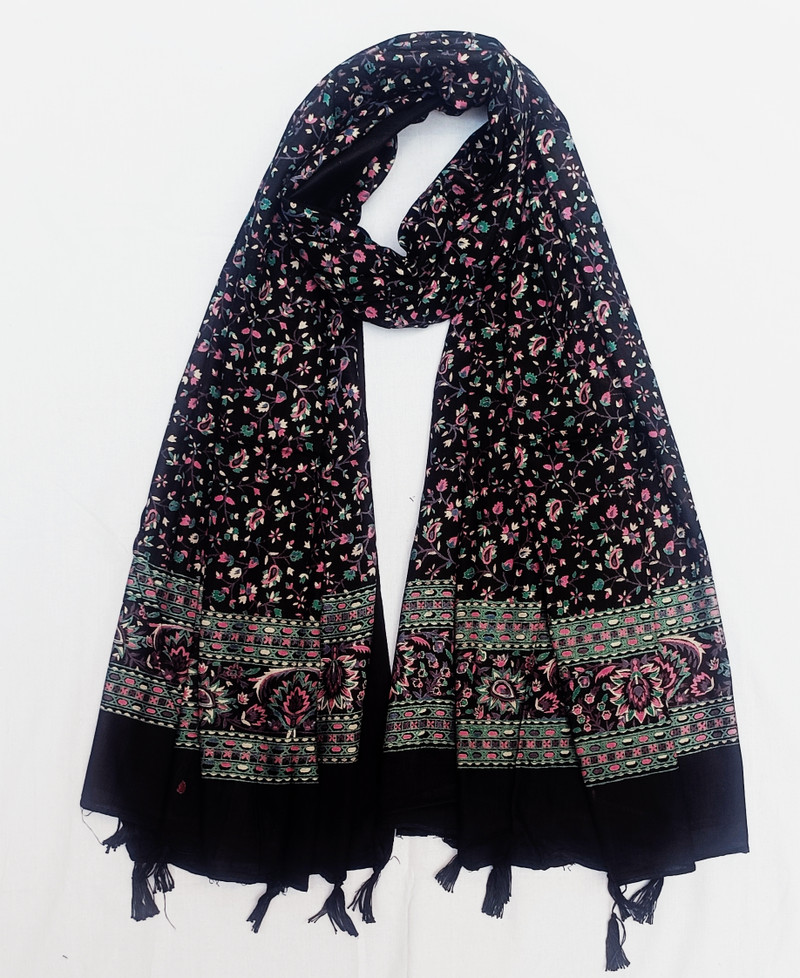 Aayat Fashion Cotton Blend Printed Women Dupatta Offers & Cashback