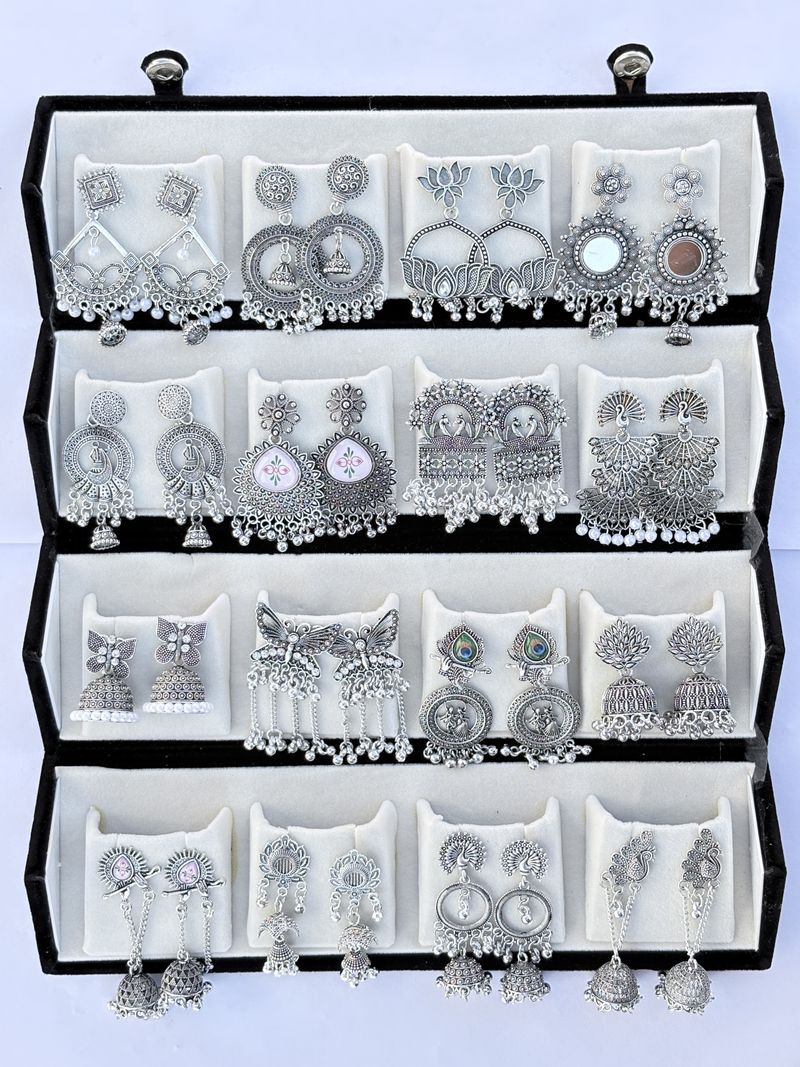 Treviyaa Viral 16 Pair Oxidised Earring Set - Image 3