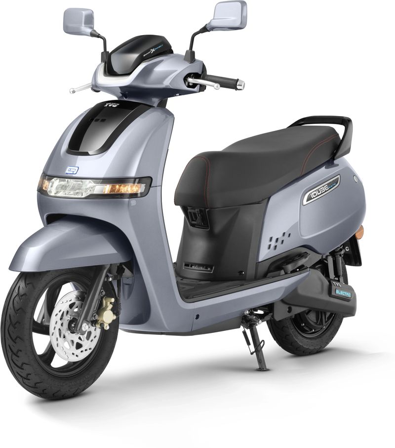 TVS iQube 2.2 kWh Electric Scooter Booking - Image 2