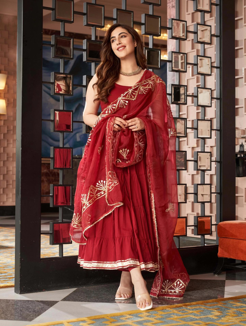 Women Viscose Rayon Kurta Palazzo Dupatta Set