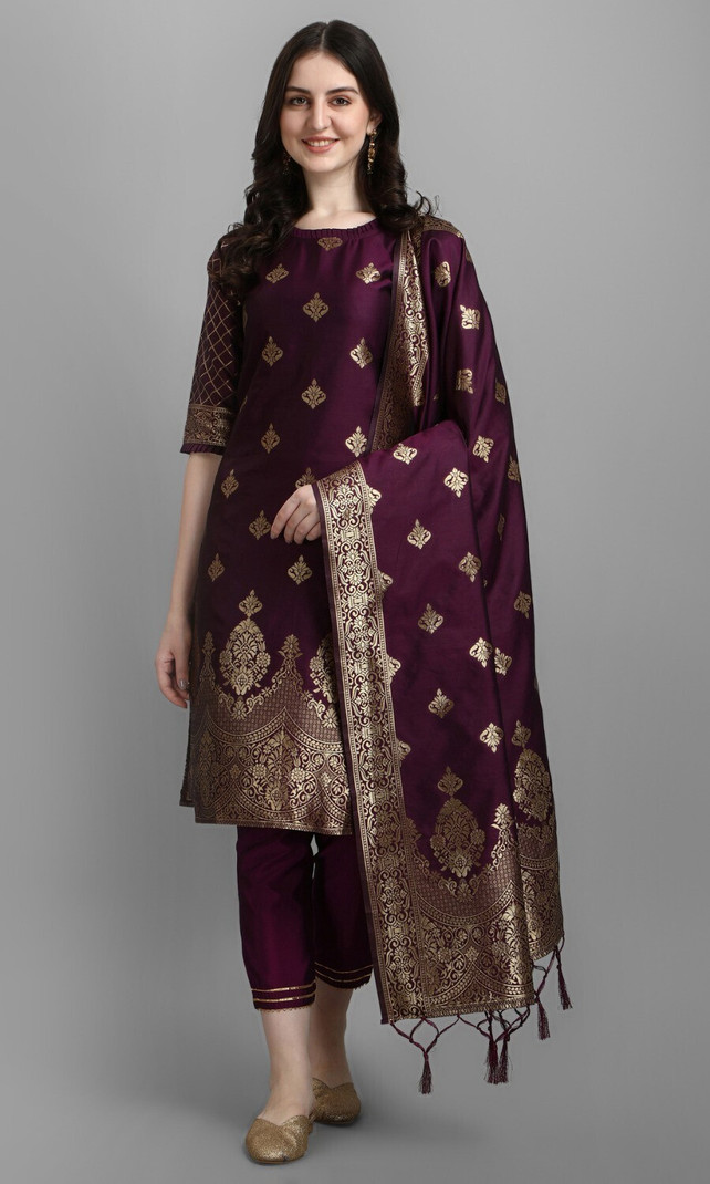vredevogel women silk blend kurta pant dupatta set