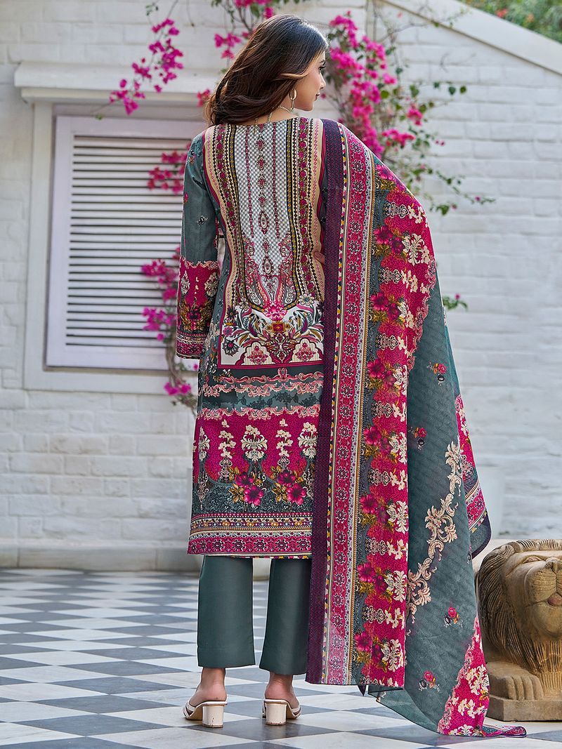 Varanga Women Cotton Blend Kurta Pant Dupatta Set - Image 4