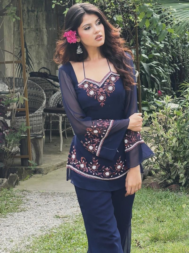 Creeper Women Georgette Kurti Pant Set - Image 2