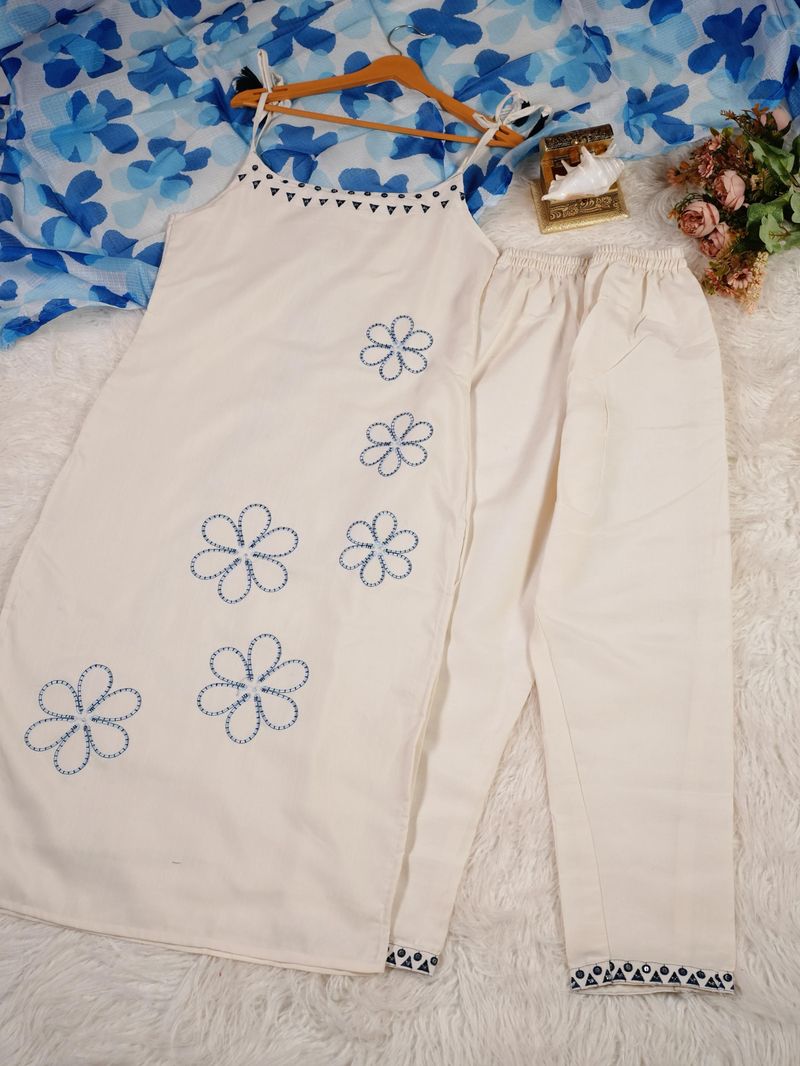 richasia Womenâs Cream & Blue Floral Embroidered Straight Kurta with Dupatta Set Embroidered Kurta, Trouser/Pant & Dupatta Set - Image 6