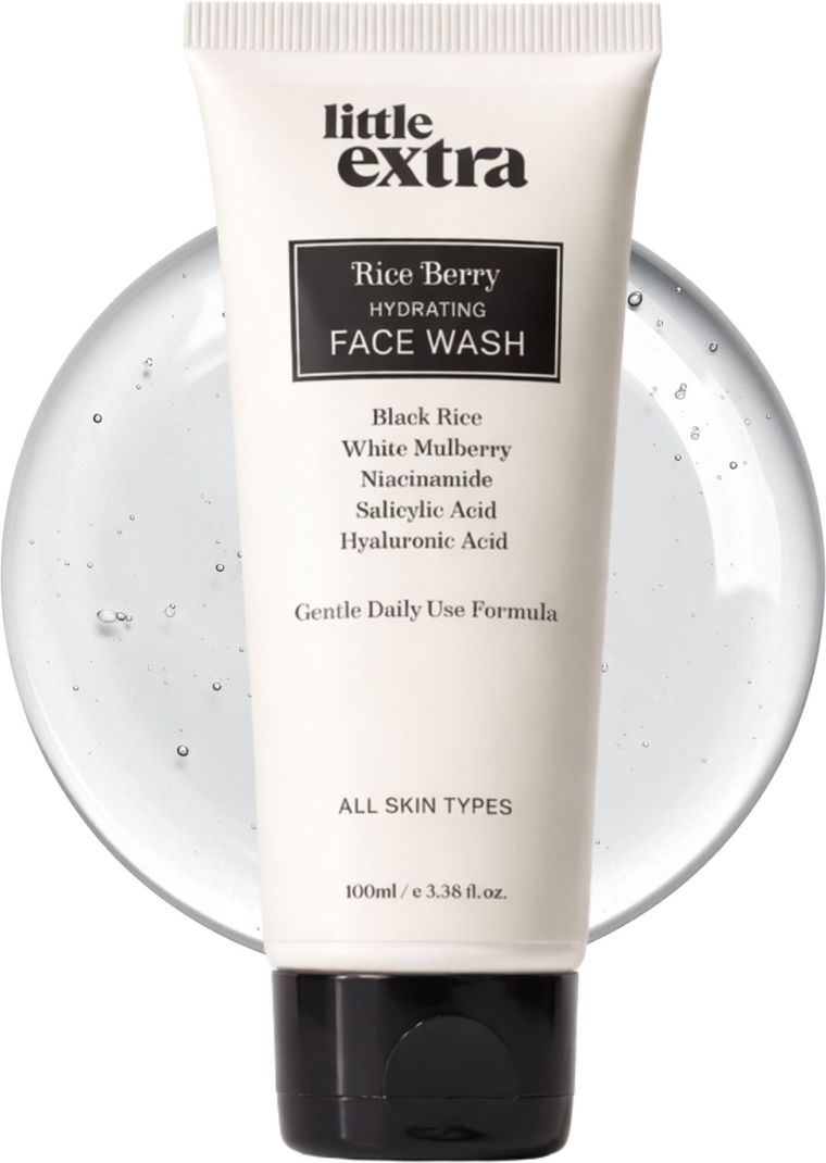 Little Extra Rice Berry Face Wash for Bright Skin - Image 2