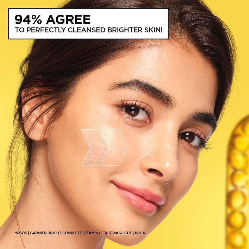 Garnier Bright Complete Vitamin C Face Wash, 150g - Image 4