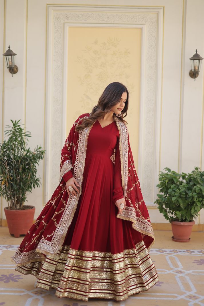 Wedani Women Georgette Kurta Dupatta Set - Image 4