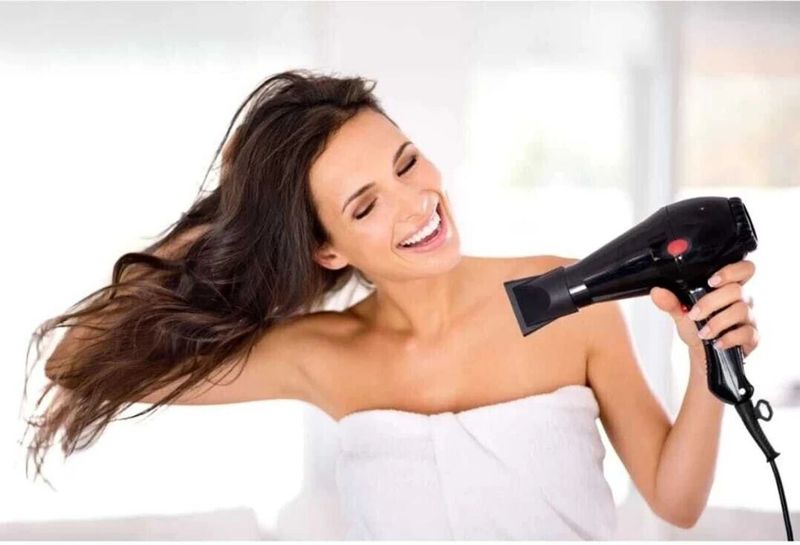 Xyntac High Quality 1800 Watt Professional Hair Dryer With 2 Switch Speed Setting - Image 5