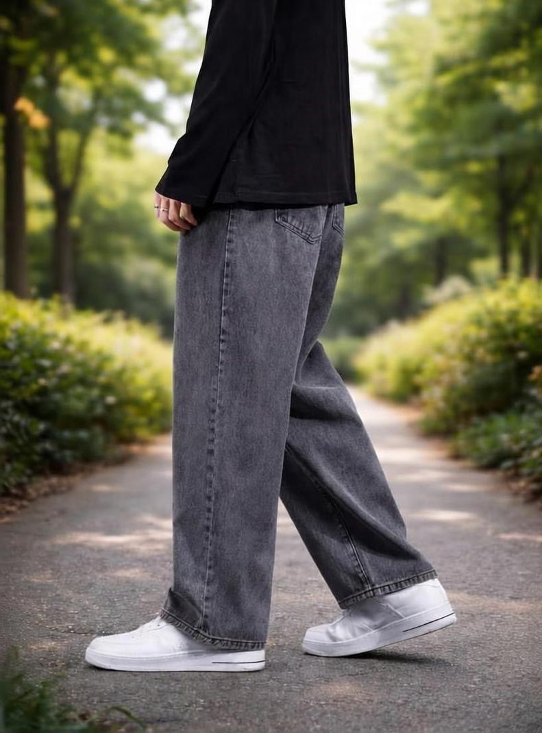 Hemanth Men Loose Fit High Rise Grey Jeans - Image 2