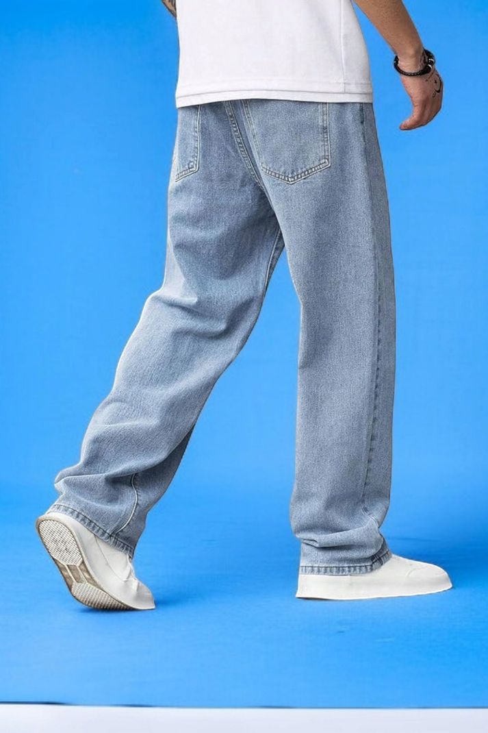 PROBLU Men Straight Fit Mid Rise Light Blue Jeans - Image 3