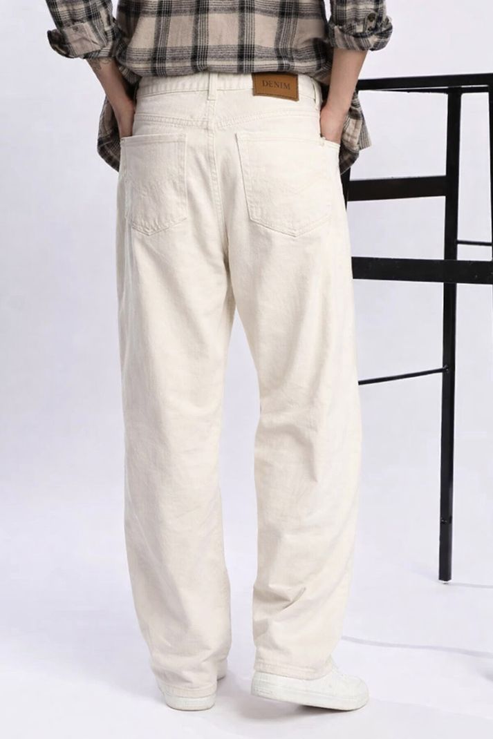 RileyRush Men Loose Fit Low Rise Beige Jeans - Image 3