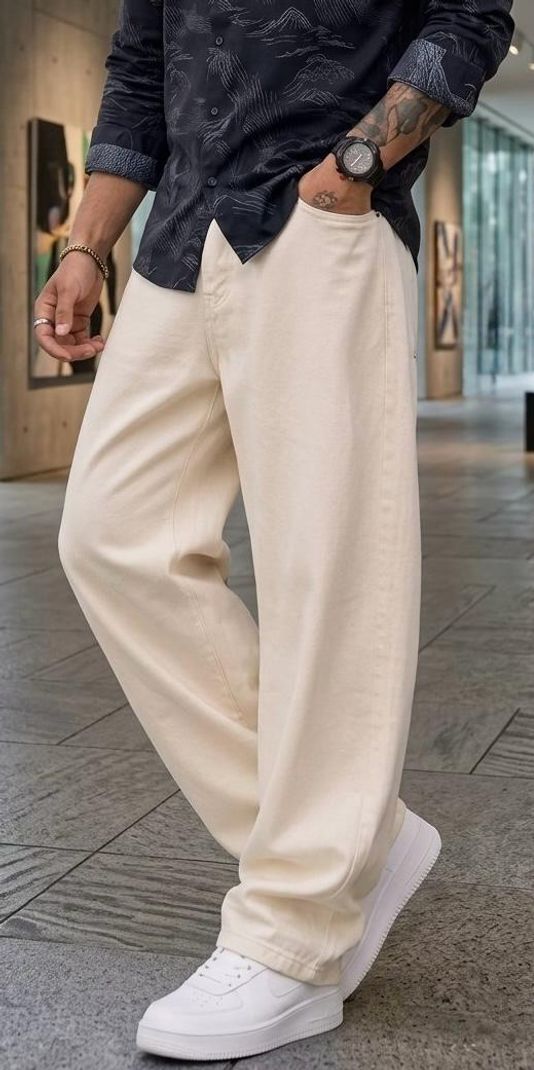 DASHING FIT Men Loose Fit Mid Rise Beige Jeans - Image 4