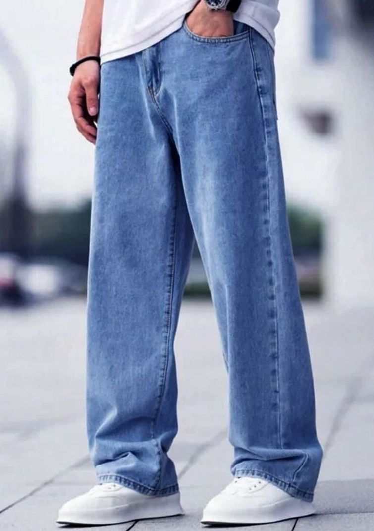 comfits Men Loose Fit Mid Rise Light Blue Jeans - Image 2