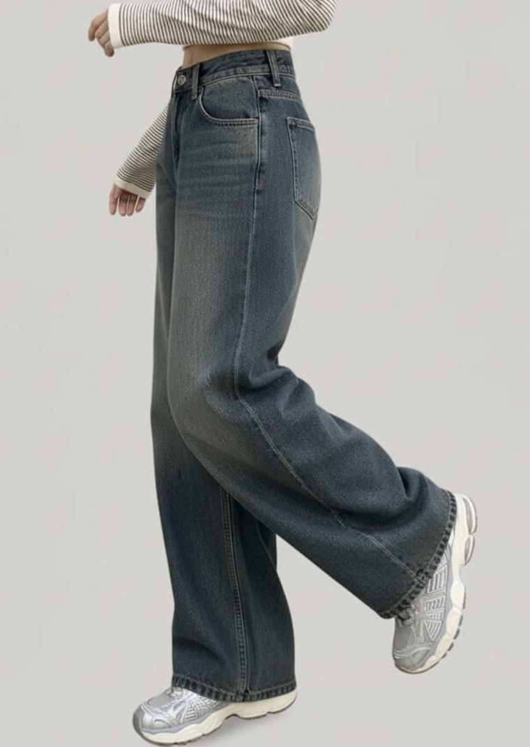 H&H Women Wide Leg High Rise Blue Jeans - Image 4