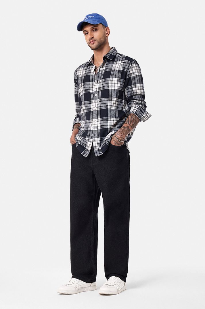 Snitch Men Black Baggy Fit Mid Rise Jeans - Image 4