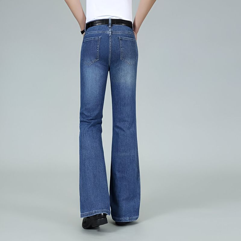 BEN MARTIN Men Boot-Leg High Rise Light Blue Jeans - Image 4