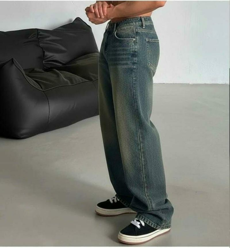 Men Baggy Fit Mid Rise Green Jeans - Image 4