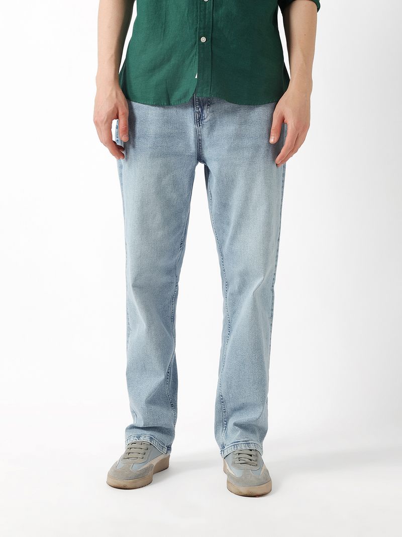 THE BEAR HOUSE Men Relaxed Fit Mid Rise Light Blue Jeans - Image 2