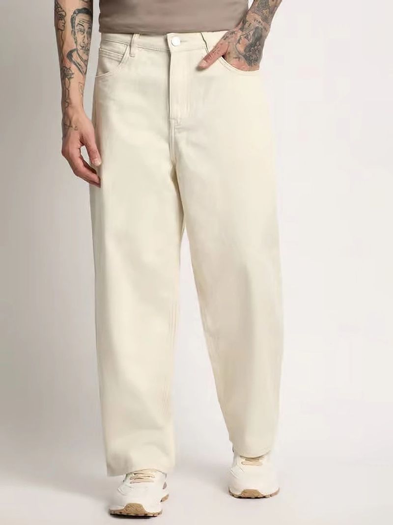BOSWUD Men Beige Mid Rise Straight Fit Jeans - Image 2