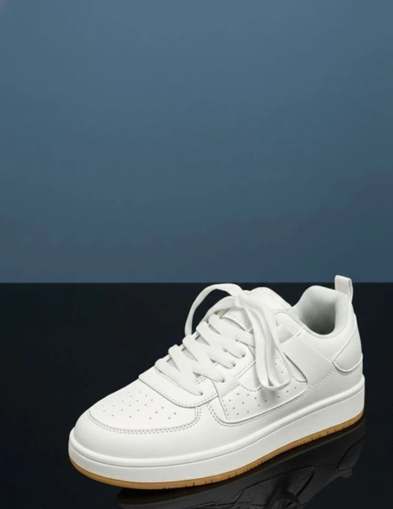 DOLLEXR Lace Running Shoes for Boys (White, 14-15 Years) - Image 4