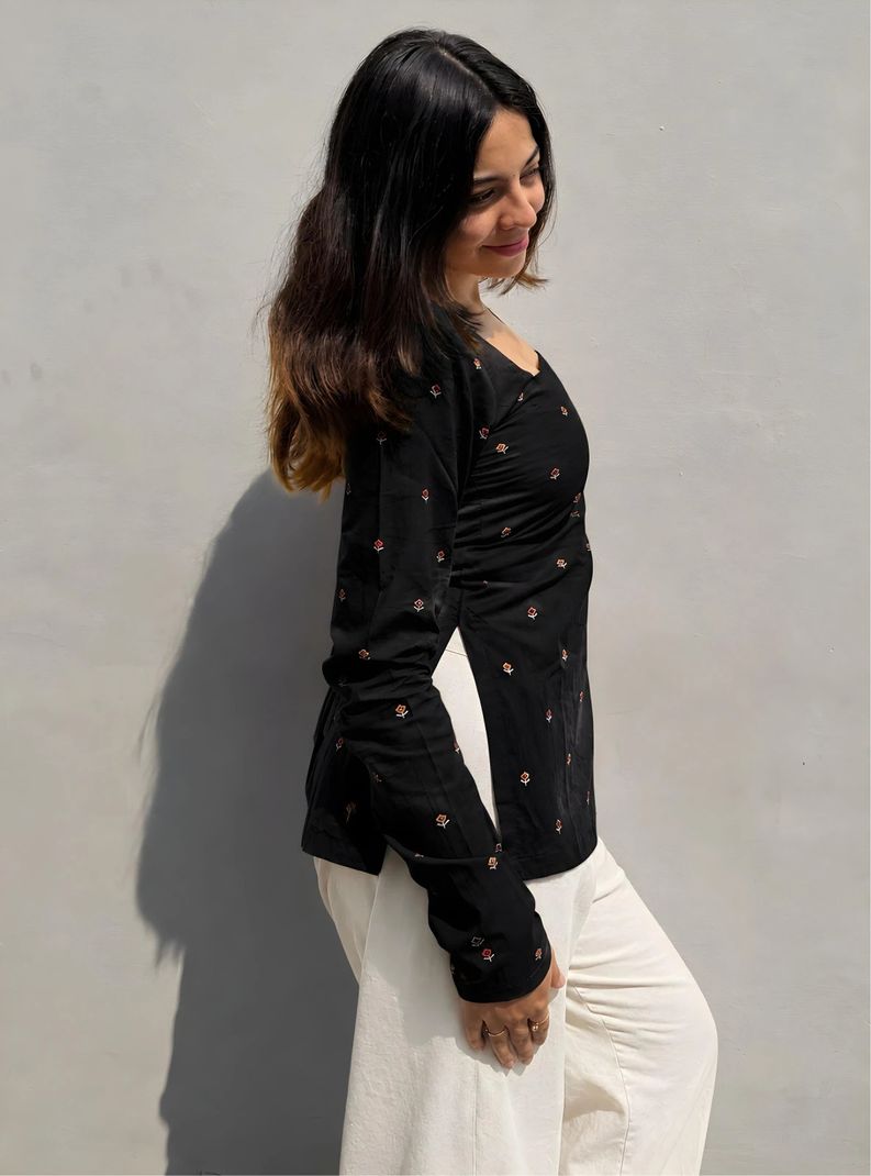 SHREE RADHA TRENDS Floral Print Tunic Kurta - Image 4