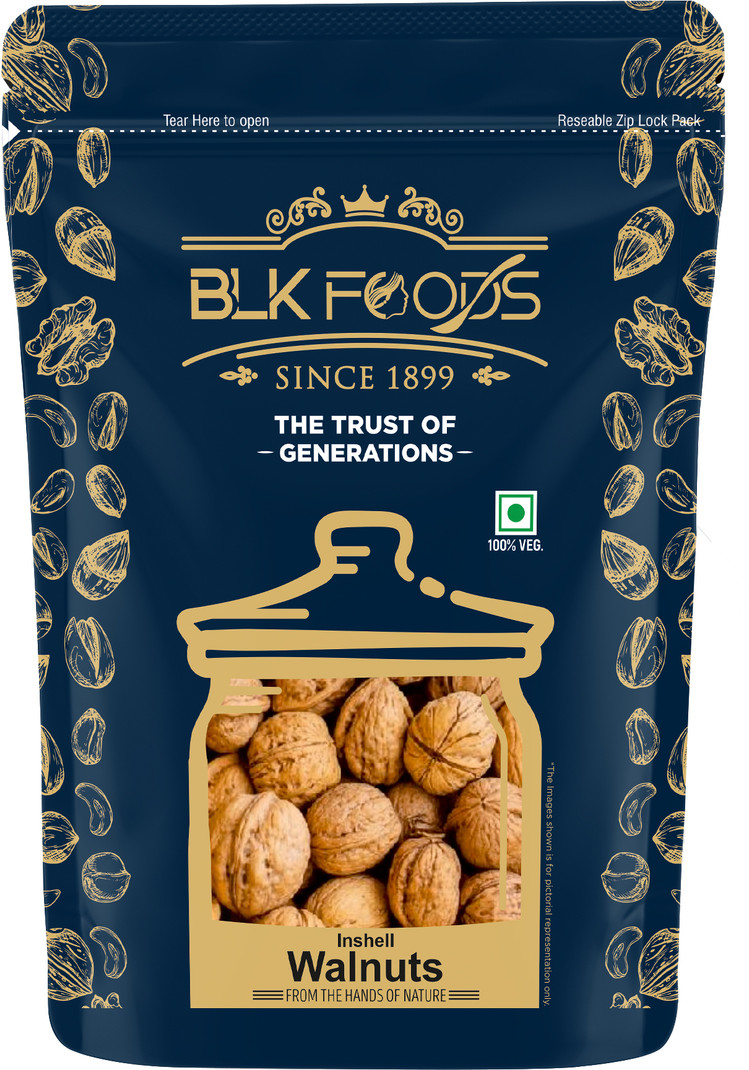 BLK FOODS Walnut Inshell 900g | Whole Akhrot Dry Fruit Pack Walnuts (1 x 900 g)