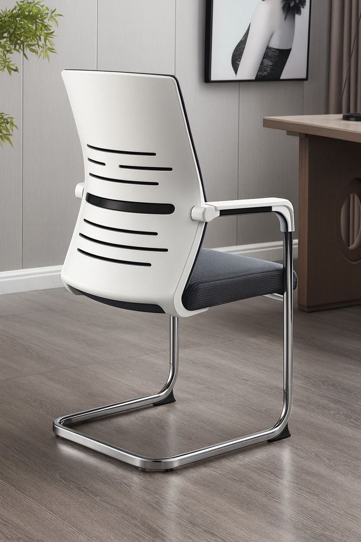 OAK and AURA Premium Mesh Back Office Chair - Image 4
