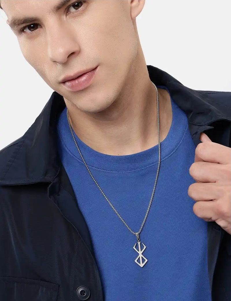 Harsh Unisex Berserk Pendant Necklace Silver - Image 5