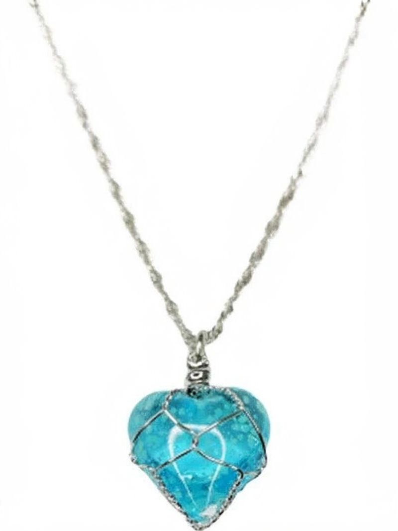 Grab Classy Glow in the Dark Heart Pendant - Image 2