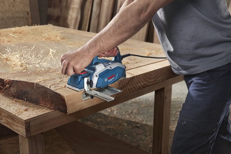 Bosch GHO 16-82 Corded Planer 1.6 mm - Image 3