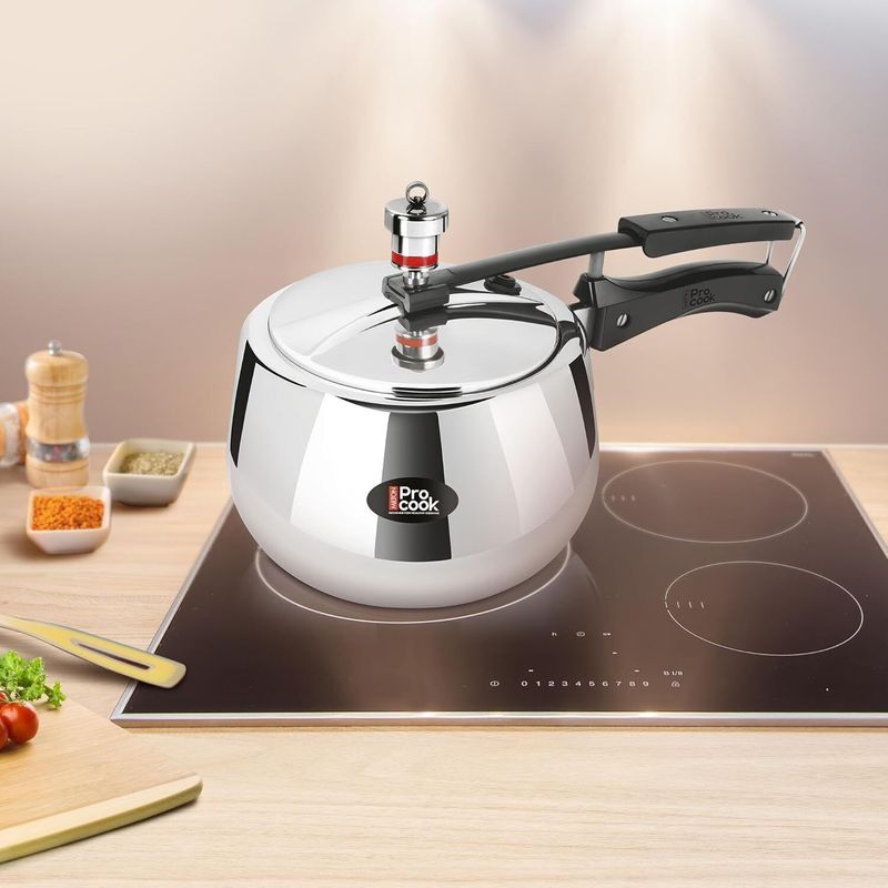 MILTON Pro Cook Triply Stainless Steel 3L Pressure Cooker - Image 4