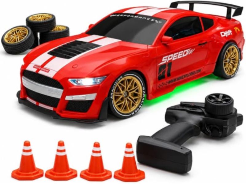 ROCKETHEART Drift Racer 2.4GHz RC Car (Red) - Image 5