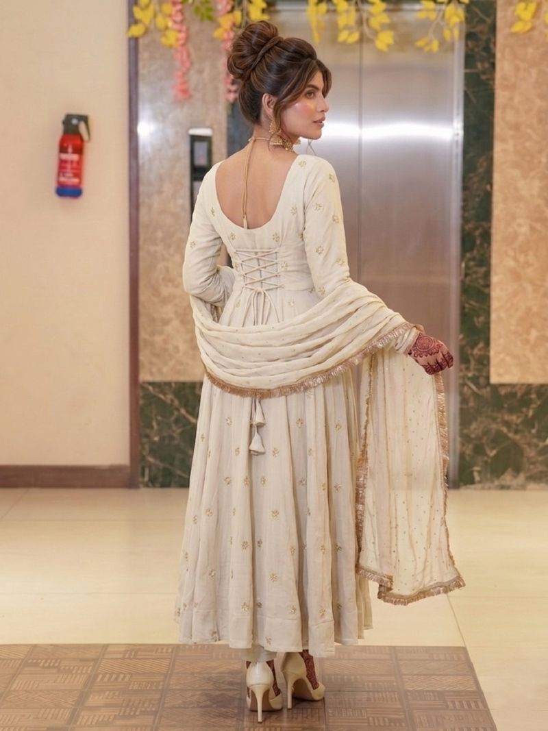 TRANDTIDE Printed Anarkali Kurta Set - Image 3