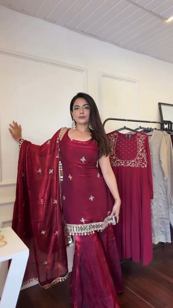 ANGELOUTLETS Embroidered Kurta, Sharara & Dupatta Set - Image 3