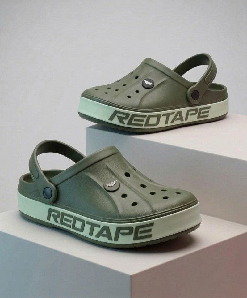 RED TAPE Men Clogs Sandal - Image 2