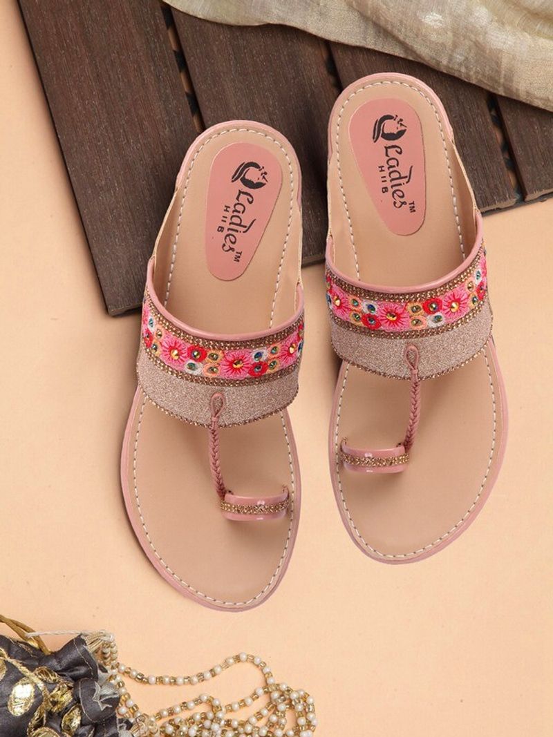 Ladies Hub Women Flats Sandal - Image 2