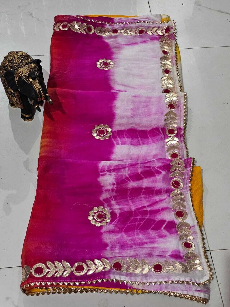 Bl Creation Pink Tie-Dye Leheria Chiffon Saree - Image 3