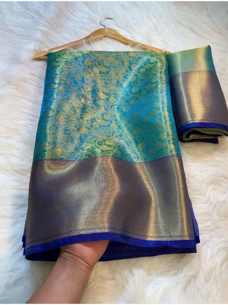 Mkfabrics Woven Banarasi Tissue Saree Green - Image 2