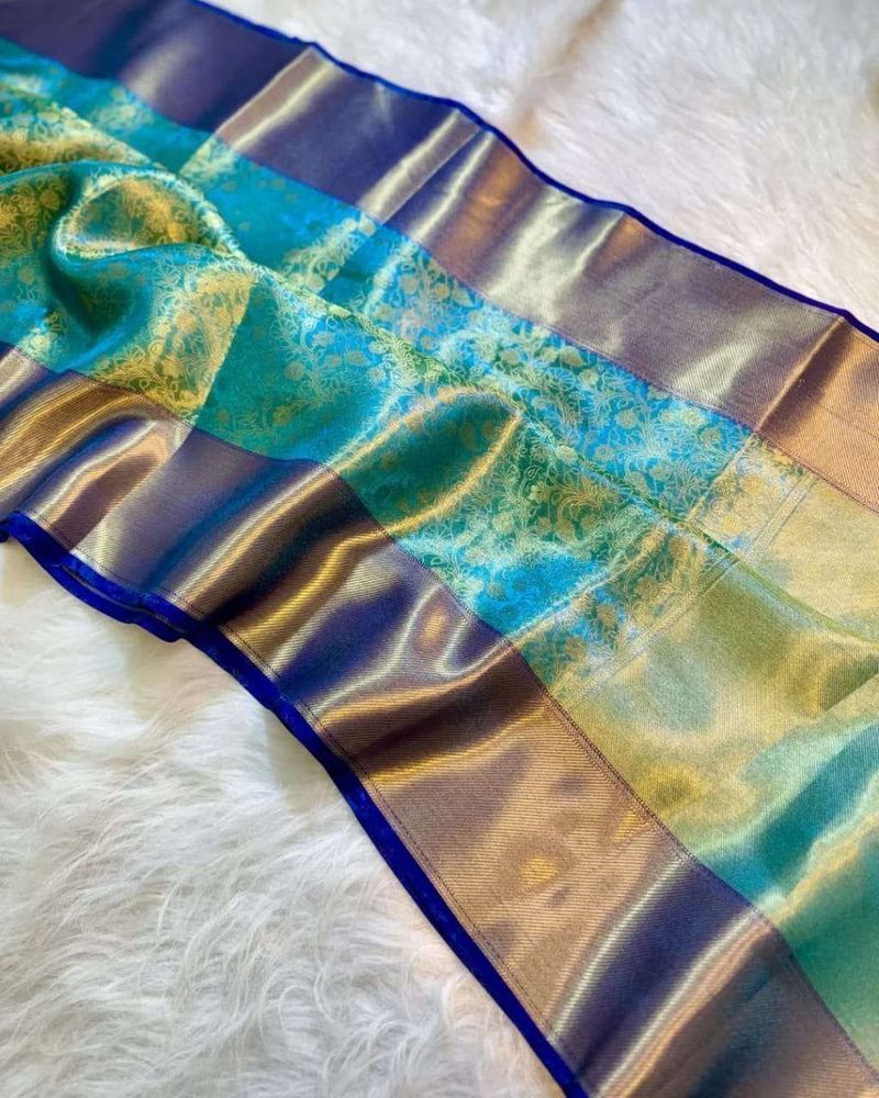 Mkfabrics Woven Banarasi Tissue Saree Green - Image 3