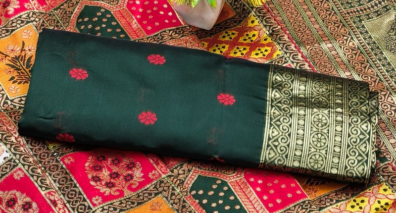 WILLMAKE Banarasi Art Silk Floral Saree - Image 5
