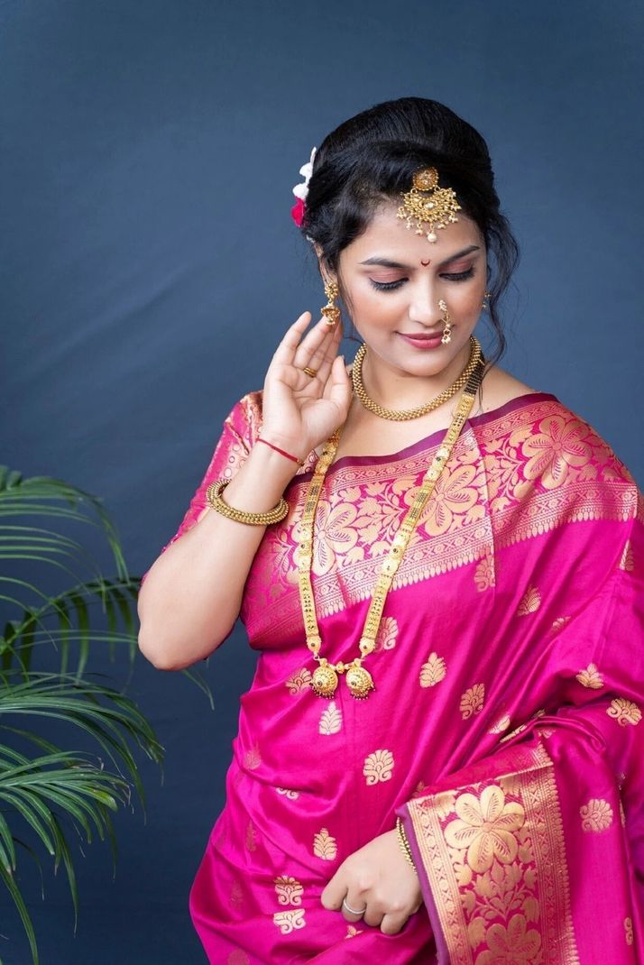 Mishowglitter Pink Silk Saree - Image 3