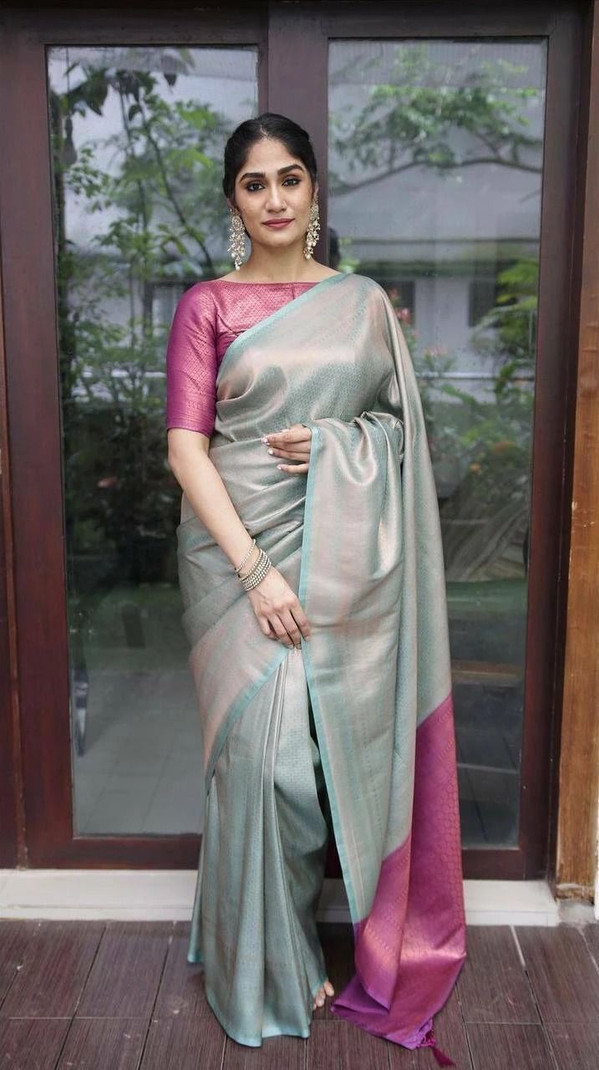 AVANTIKA FASHION Woven Kanjivaram Pure Silk, Art Silk Saree Light Blue, Purple