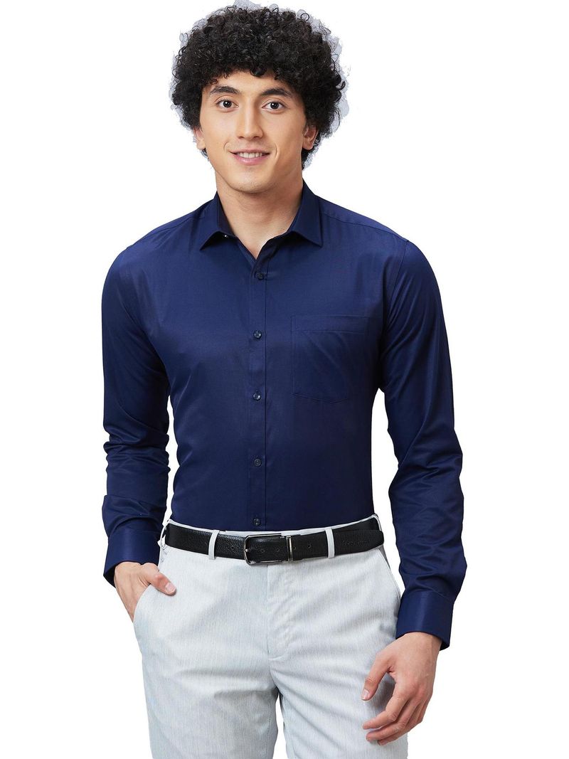 PARK AVENUE Men Slim Fit Solid Spread Collar Shirt - Image 2