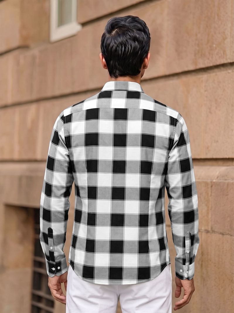 Solbiza Men Boxy Fit Checkered Spread Collar Shirt - Image 4