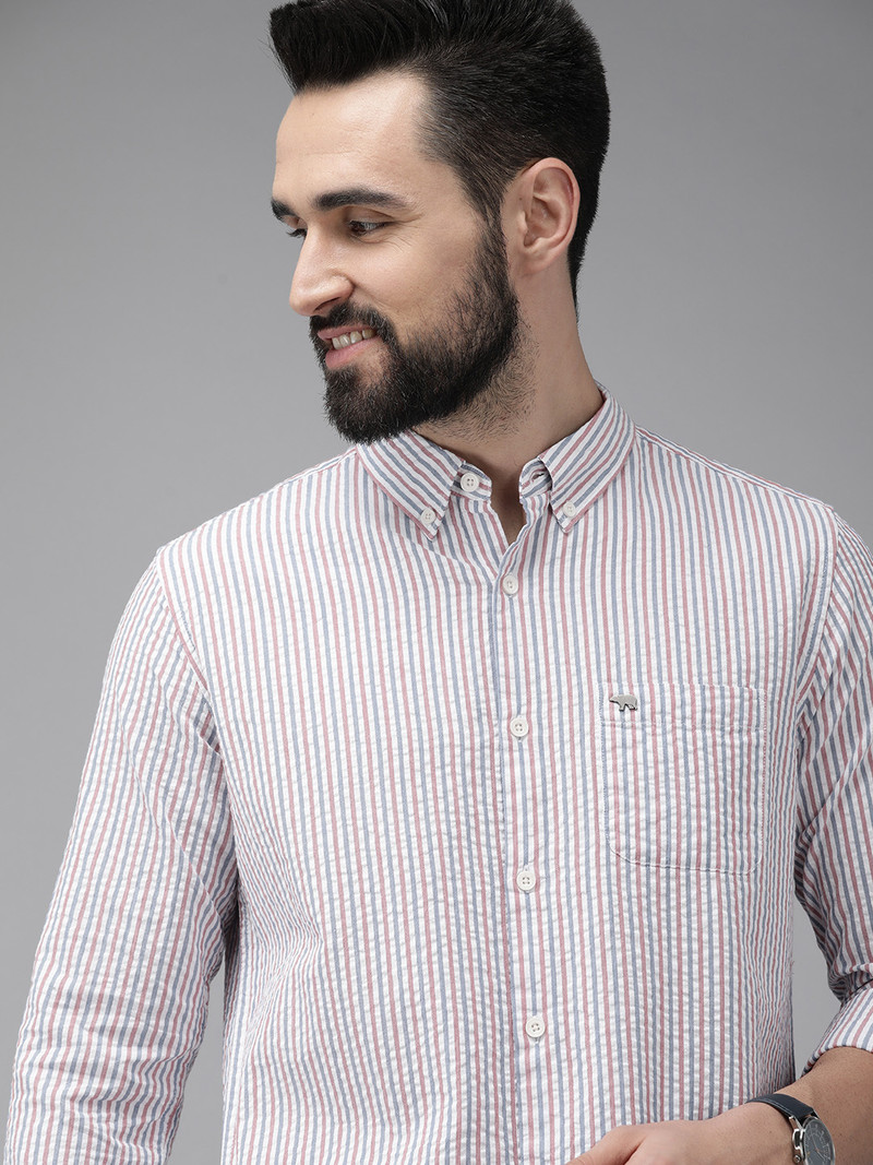 THE BEAR HOUSE Men Slim Fit Striped Button Down Collar Casual Shirt