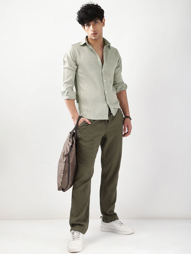 Men Relaxed Fit Solid Spread Collar Casual Shirt - Image 6