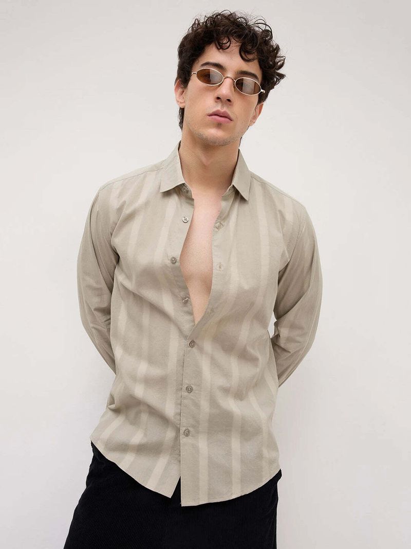 VASTRADO Men Regular Fit Self Design Casual Shirt - Image 3