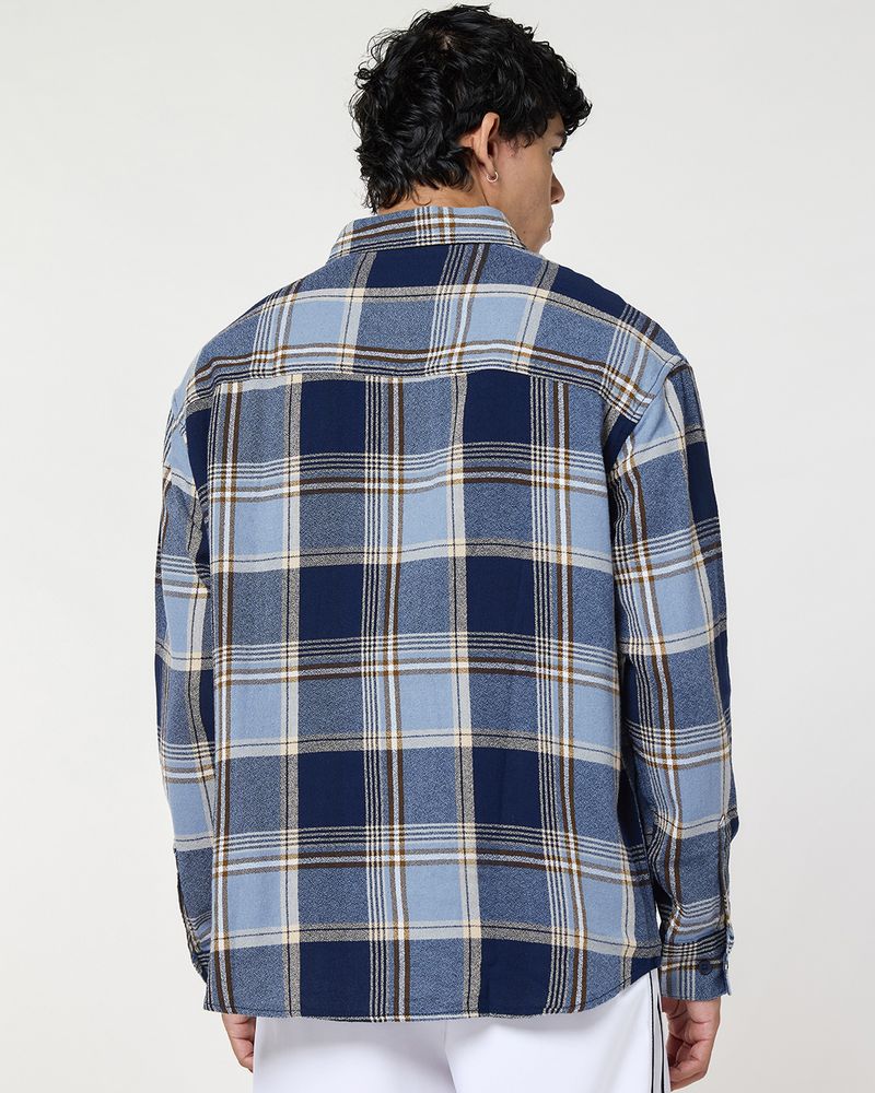 BEWAKOOF Men Oversized Fit Checkered Spread Collar Casual Shirt - Image 4