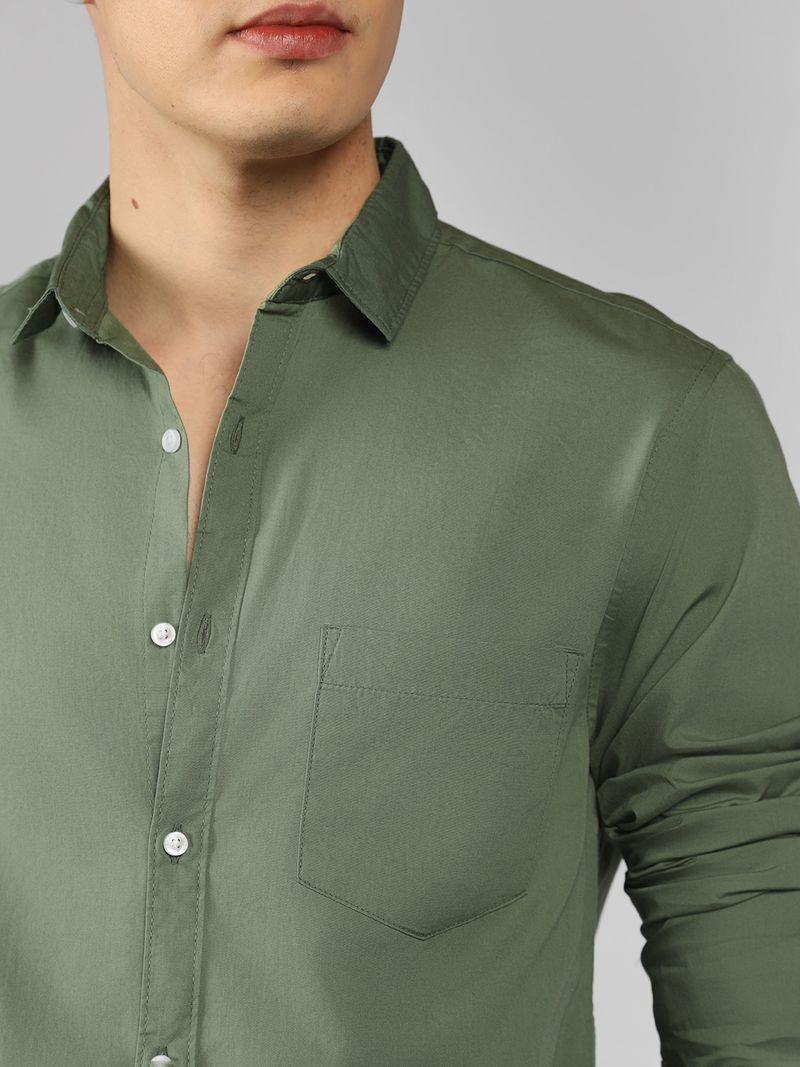 Dennis Lingo Men Slim Fit Solid Spread Collar Casual Shirt - Image 4